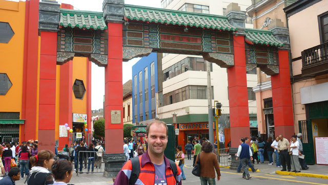 Portada Monumental - Barrio Chino de Lima