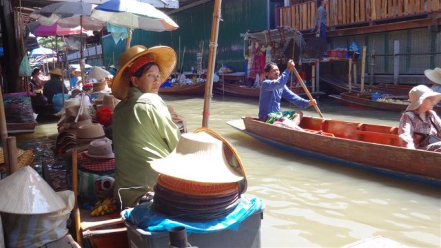 Mercado Flutuante em Bangkok - Floating Market (Foto: Esse Mundo É Nosso)