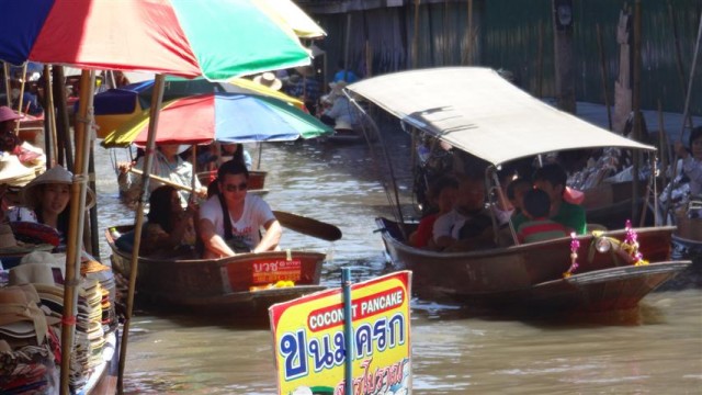 Mercado Flutuante em Bangkok - Floating Market (Foto: Esse Mundo É Nosso)