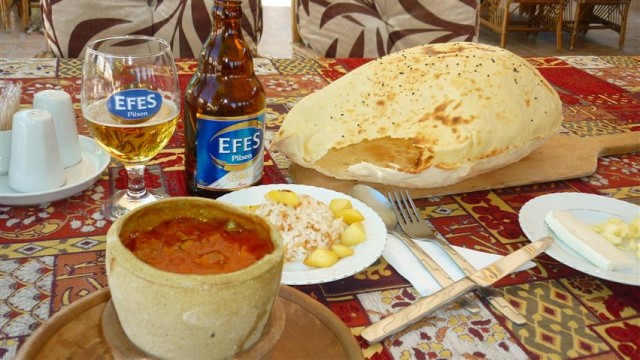 Comida Típica da Turquia - Testi kebap - Cozinha Anatólia (Foto: Esse Mundo É Nosso)