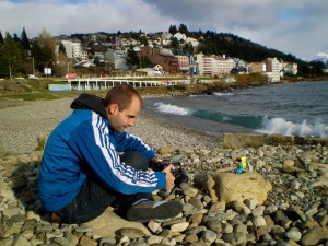 Bariloche, Argentina - Objetos dos amigos numa viagem (Foto: Esse Mundo É Nosso)