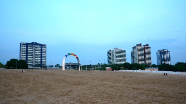 Praia da Ponta Negra, Manaus (Foto: Esse Mundo É Nosso)