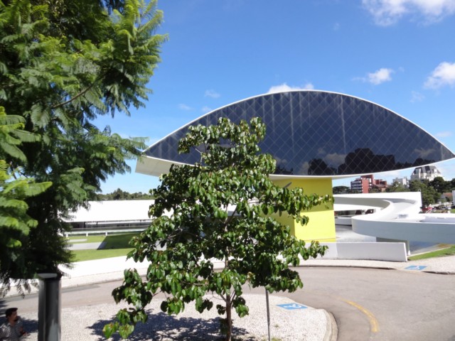 City Tour em Curitiba: Vale a pena pegar o ônibus turístico? (Foto: Esse Mundo é Nosso)