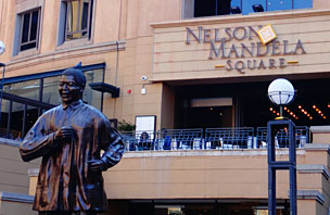 Nelson Mandela Square - Joanesburgo, África do Sul (Foto: Esse Mundo É Nosso)