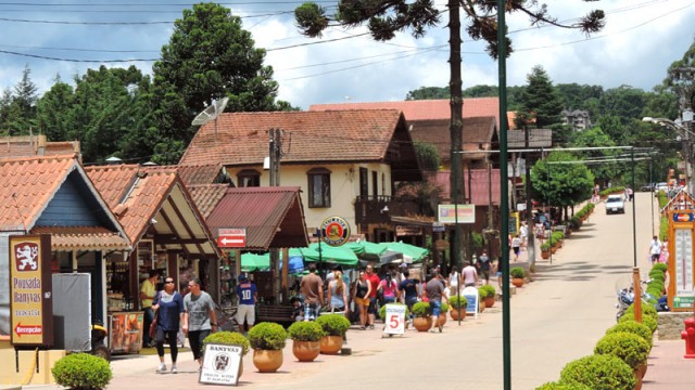 Compras em Monte Verde (Foto: Esse Mundo É Nosso)