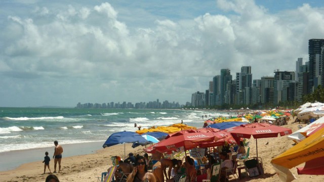 Praia de Boa Viagem, Recife (Foto: Esse Mundo É Nosso)