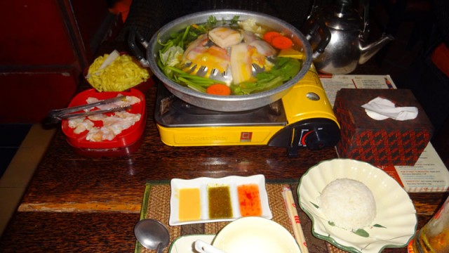 Churrasco cambojano em Siem Reap, Camboja (Foto: Esse Mundo É Nosso)