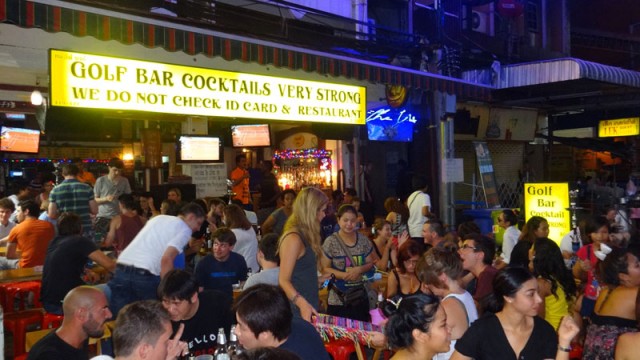 Khaosan Road, Bangkok (Foto: Esse Mundo É Nosso)