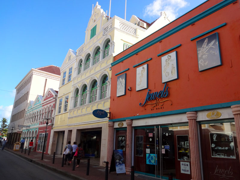 Compras em Curaçao (Foto: Esse Mundo É Nosso)