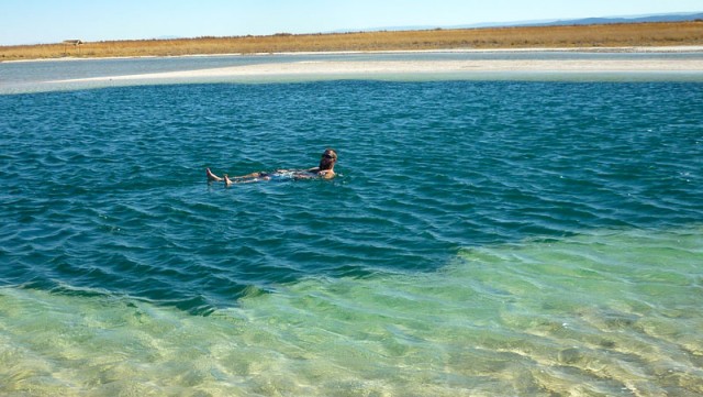 Laguna Cejar (Foto: Esse Mundo é Nosso)