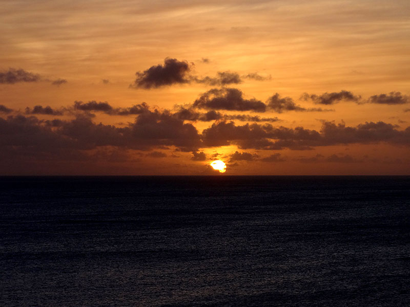 Pôr do sol em Fernando de Noronha (Foto: Esse Mundo é Nosso)