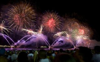 Réveillon em Copacabana via Shutterstock