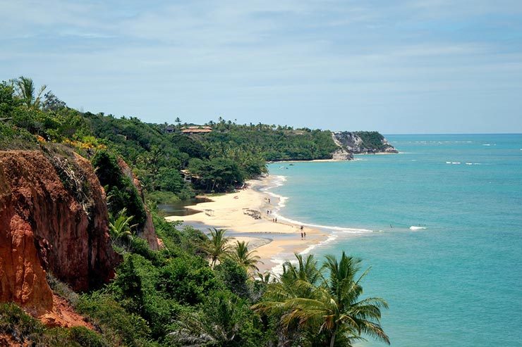 Praia do Espelho em Trancoso, Bahia (Foto via Shutterstock)