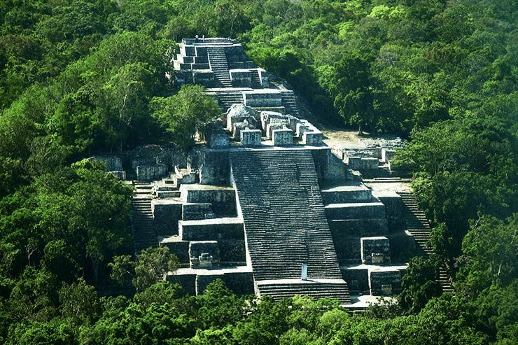 Sítio Arqueológico de Calakmul, México (Foto via Shutterstock)