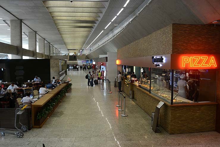 Ônibus do aeroporto de Confins pra Belo Horizonte (Foto: BH Airport/Divulgação)