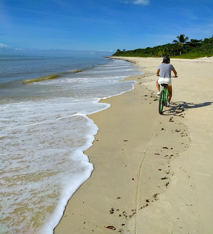 Passeio de bicicleta em Porto Seguro, Arraial d'Ajuda e Trancoso (Foto: Esse Mundo É Nosso)