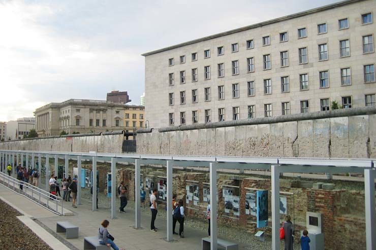 Onde ver o Muro de Berlim - Topografia do Terror (Foto via Shutterstock)