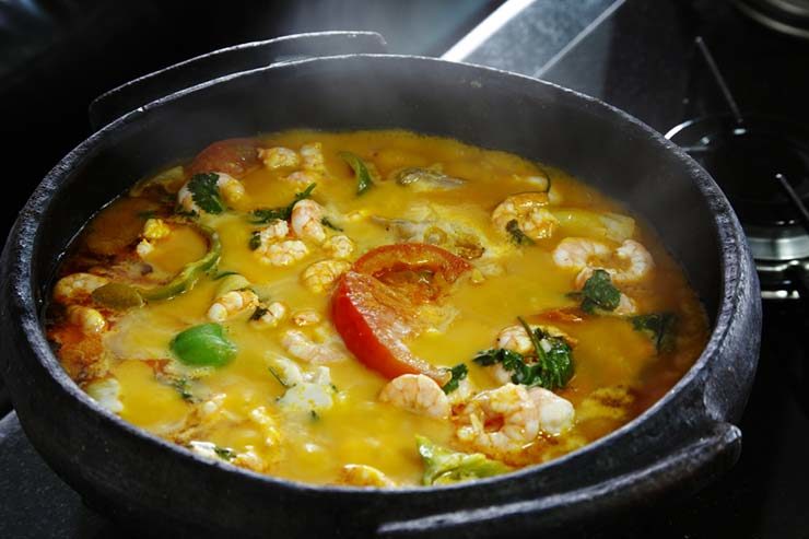 O que fazer em Itacaré: Moqueca (Foto via Shutterstock)