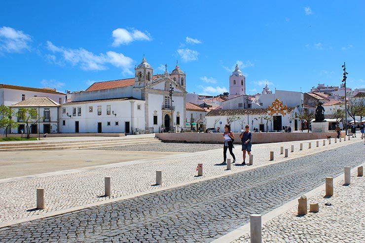 Dicas de Lagos, Portugal - Praça Dom Infante Henrique (Foto: Esse Mundo É Nosso)