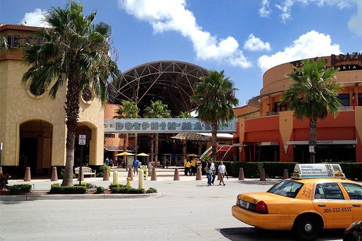 Motivos pra viajar pra Miami [Foto via Bobak Ha'Eri (CC BY 3.0)]