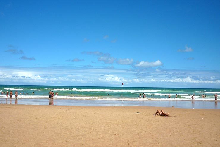 O que fazer numa parada de navio em Salvador - Praia do Flamengo (Foto: Esse Mundo É Nosso)