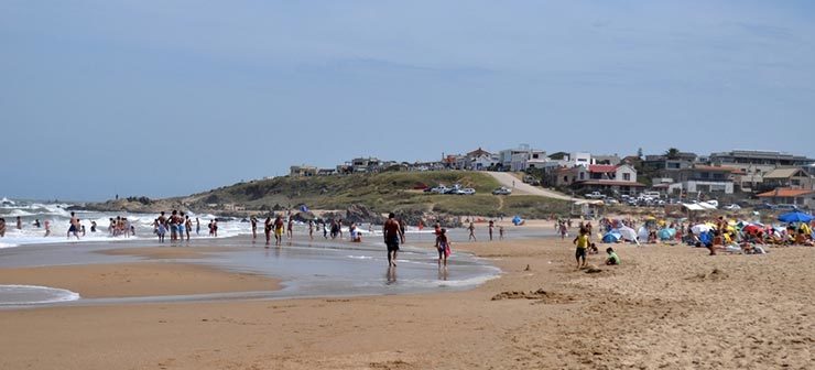 Melhores praias do Uruguai - La Pedrera (Foto via Shutterstock)