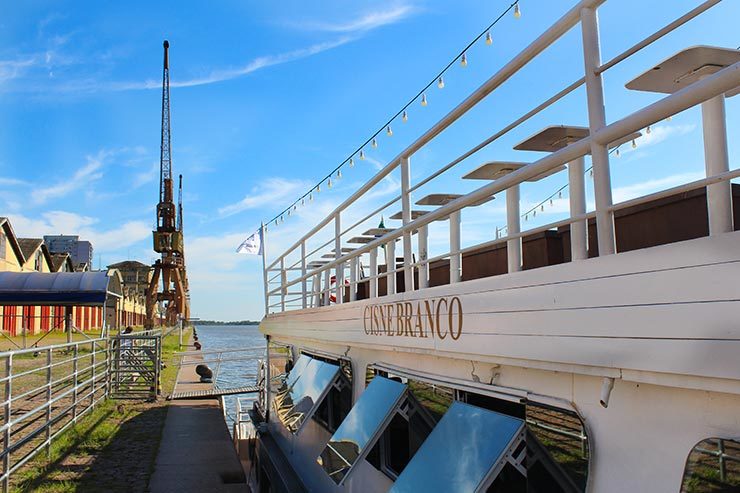 Barco Cisne Branco em Porto Alegre (Foto: Esse Mundo É Nosso)