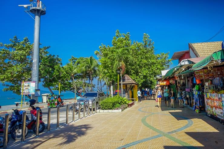 Railay Beach ou Ao Nang: Onde vale a pena ficar? (Foto via Shutterstock)