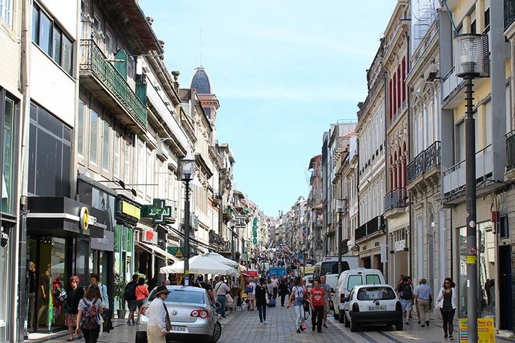 O que fazer no Porto, Portugal - Rua Santa Catarina (Foto: Esse Mundo É Nosso)