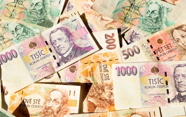 Qual moeda levar pra Praga (Foto: Shutterstock)