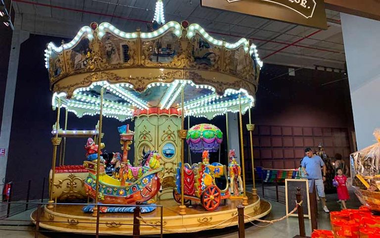 Mega Store da Cacau Show em SP (Foto: Esse Mundo é Nosso)