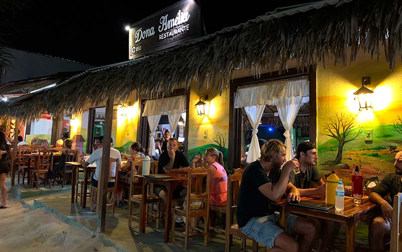 Onde Comer em Jericoacoara? Restaurantes e Bares Incríveis!