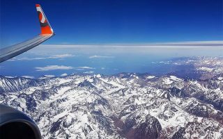 Assento numa viagem pro Chile pra ver a Cordilheira do avião (Foto: Esse Mundo É Nosso)