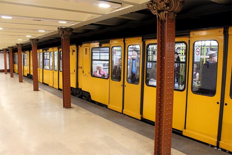 Metrô de Budapeste, Hungria (Foto: Esse Mundo É Nosso)