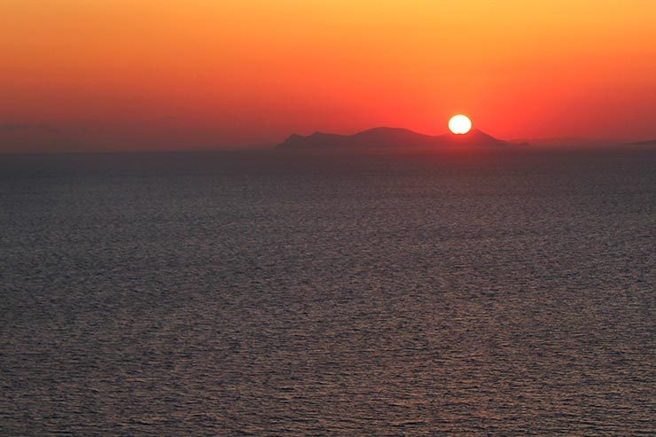 Pôr do sol em Santorini, Oia (Foto: Esse Mundo É Nosso)