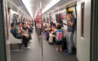 Trem do metrô de Hong Kong (Foto: Esse Mundo É Nosso)