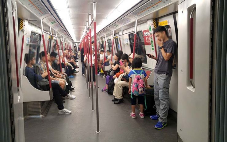 Trem do metrô de HK