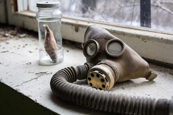 Máscara de radiação infectada em Pripyat, Ucrânia (Por Eight Photo via Shutterstock)