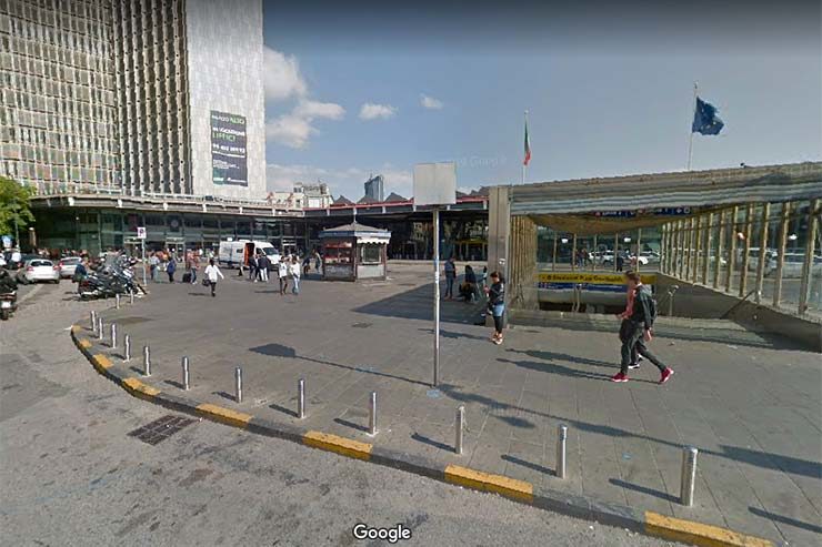 Onde ficar em Nápoles: Estação Central e Garibaldi (Foto: Google)