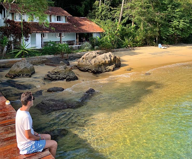 Praia do Abraãozinho em Ilha Grande (Foto: Esse Mundo É Nosso)