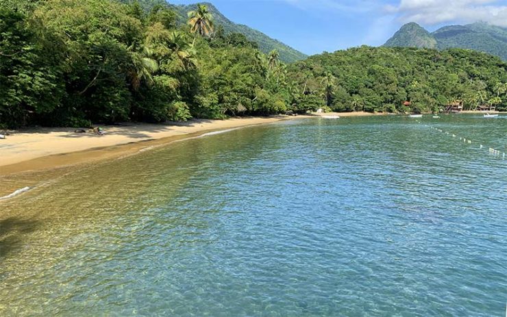 Praia do Abraãozinho em Ilha Grande (Foto: Esse Mundo É Nosso)