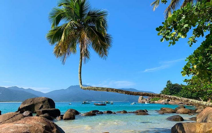 Praia do Aventureiro em Ilha Grande (Foto: Esse Mundo é Nosso)