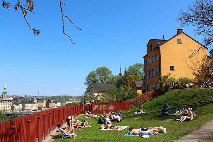 Quando tem, os suecos aproveitam muito o sol (Foto: Esse Mundo É Nosso)