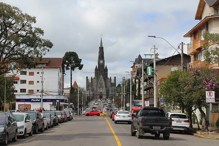 Canela: Precisa de carro em Gramado? (Foto: Esse Mundo É Nosso)