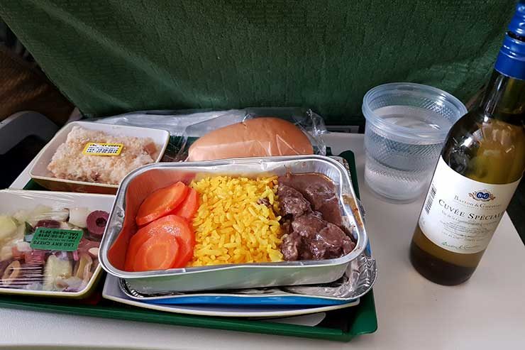 Serviço de bordo da Ethiopian Airlines  (Foto: Esse Mundo É Nosso)