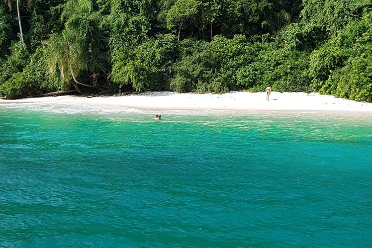 Praia do Dentista em Angra dos Reis (Foto: Esse Mundo É Nosso)