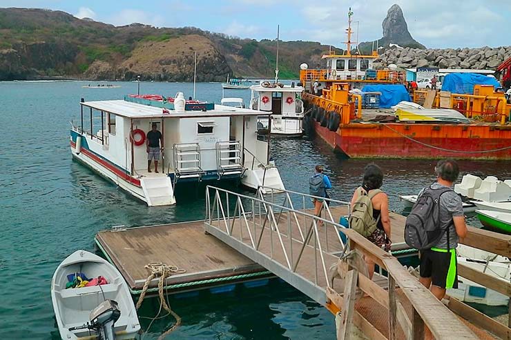 Passeios em Fernando de Noronha: Barco (Foto: Esse Mundo é Nosso)