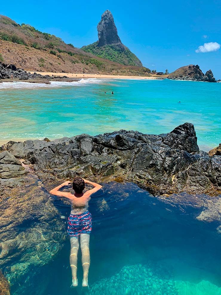 Buraco do Galego em Noronha (Foto: Esse Mundo é Nosso)