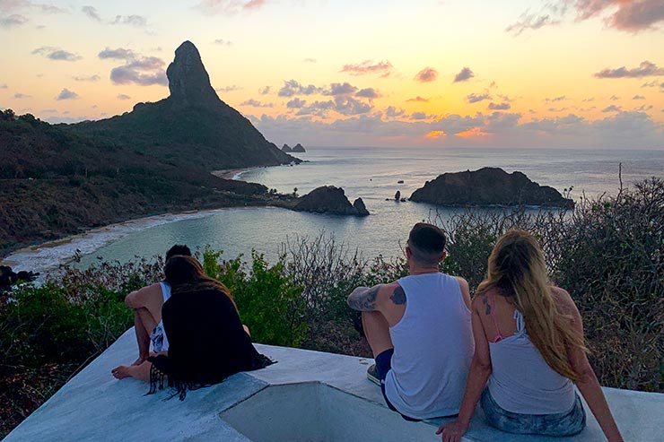 Pôr do sol no Forte Nossa Senhora dos Remédios em Noronha (Foto: Esse Mundo é Nosso)