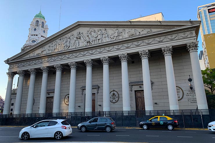 O que fazer em Buenos Aires com chuva: Catedral Metropolitana (Foto: Esse Mundo é Nosso)